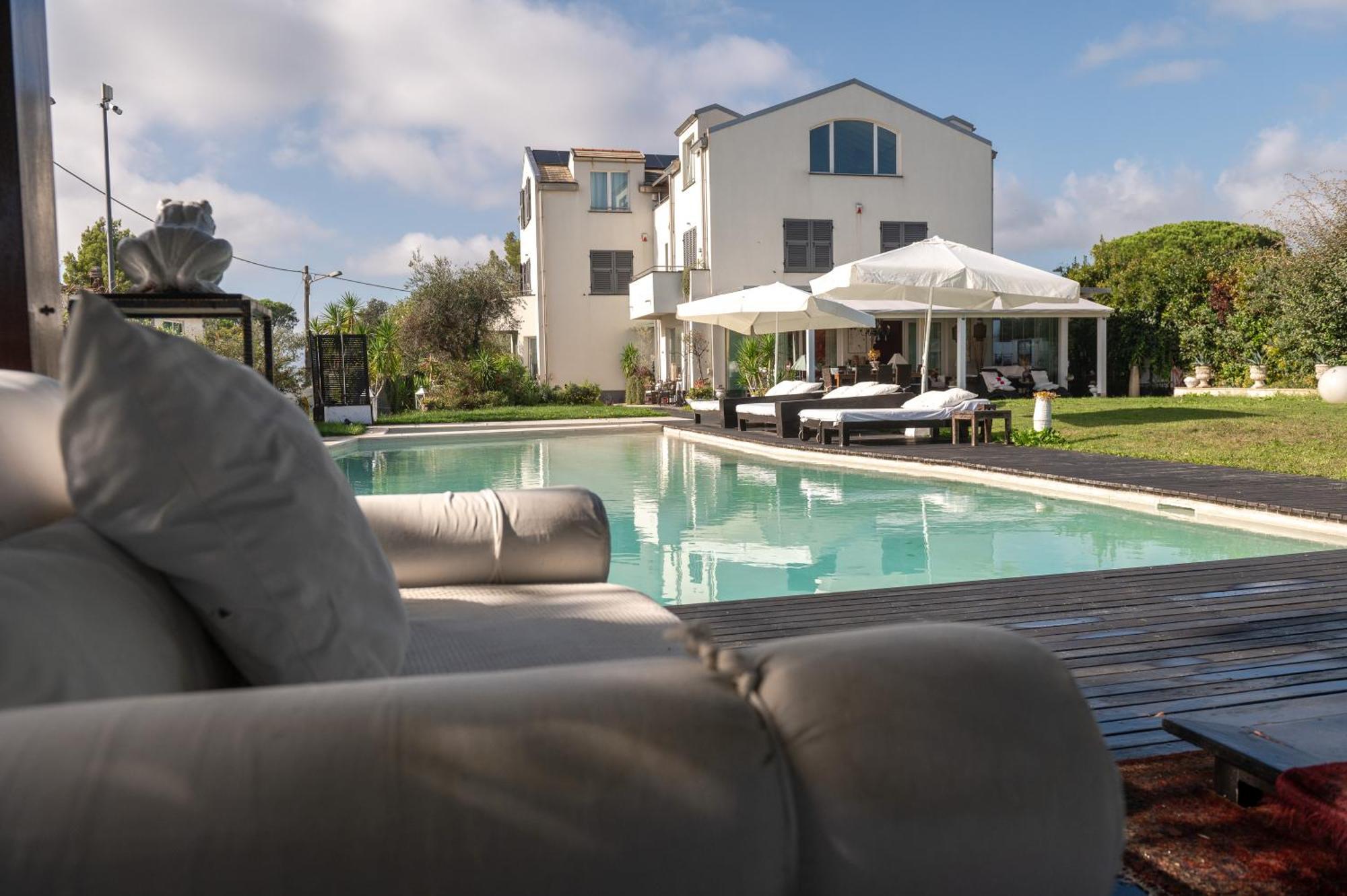 אלביסולה סופריורה Villa Verney מראה חיצוני תמונה